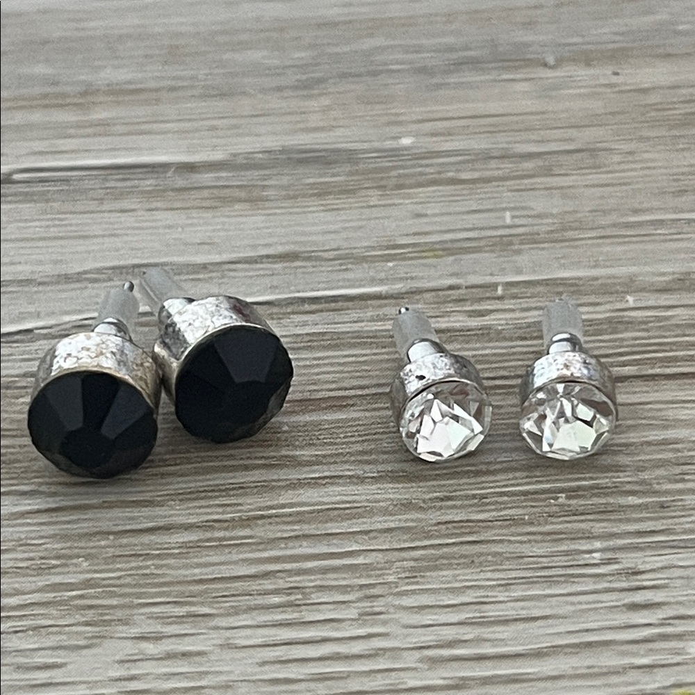Black and Clear Stud Earrings Set